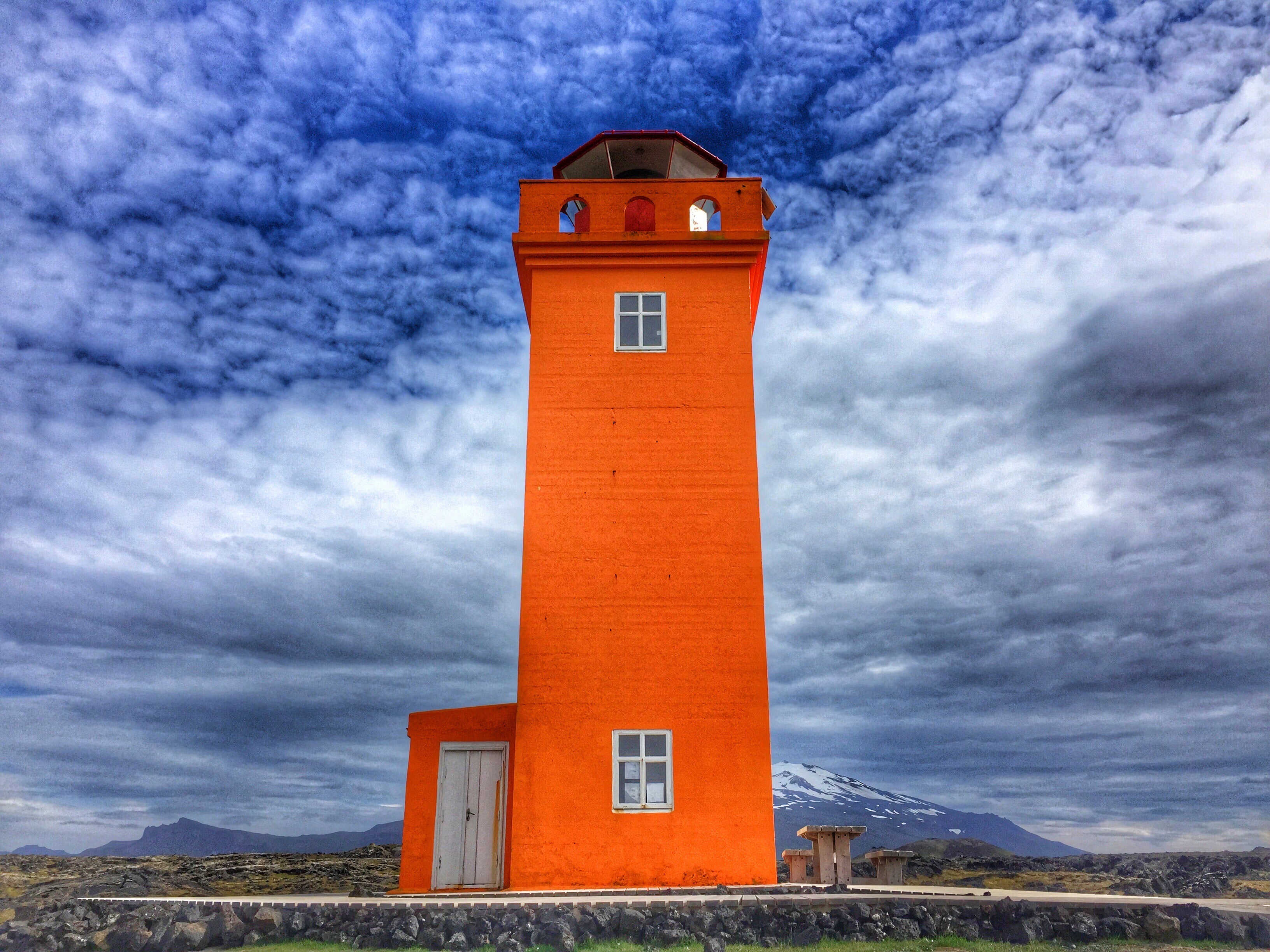 SVÖRTULOFT - Iceland